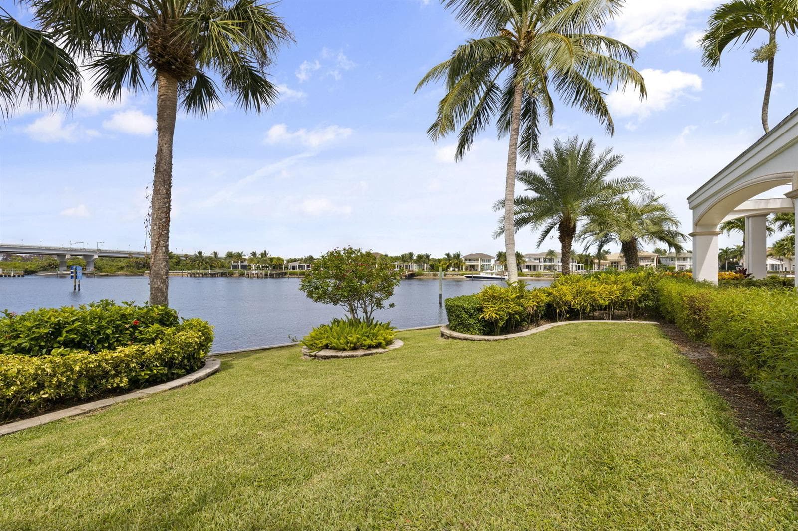2435 Snook Trail photo 11