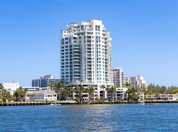 3055 Harbor Drive 1603 photo 3