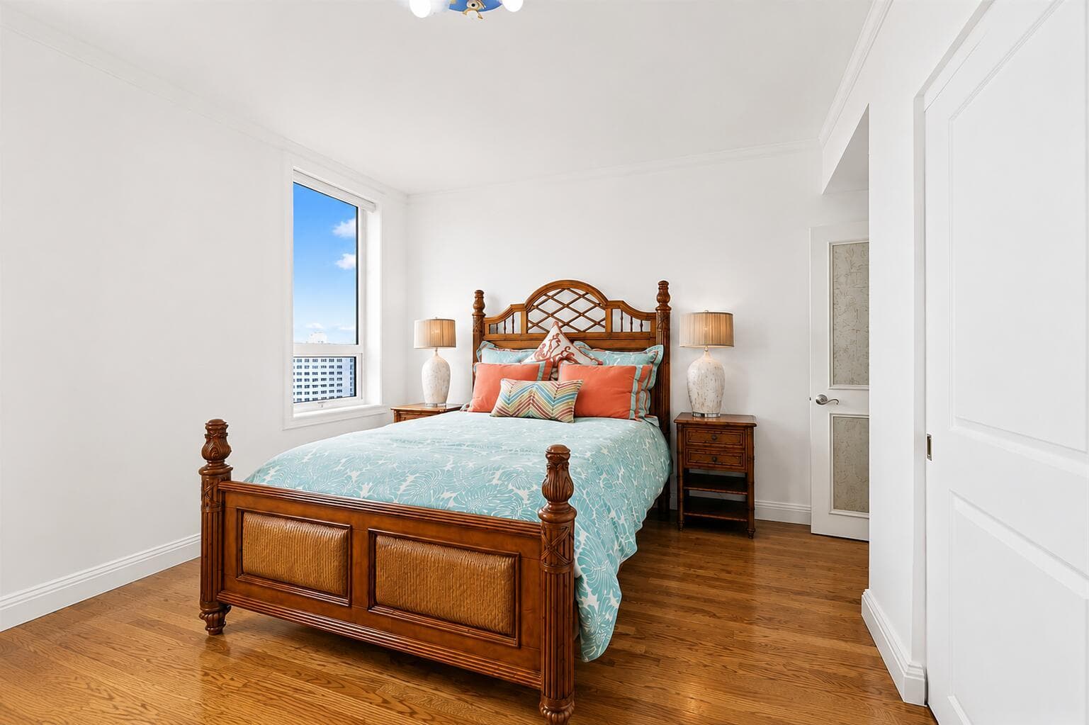 3055 Harbor Drive 1603 photo 24