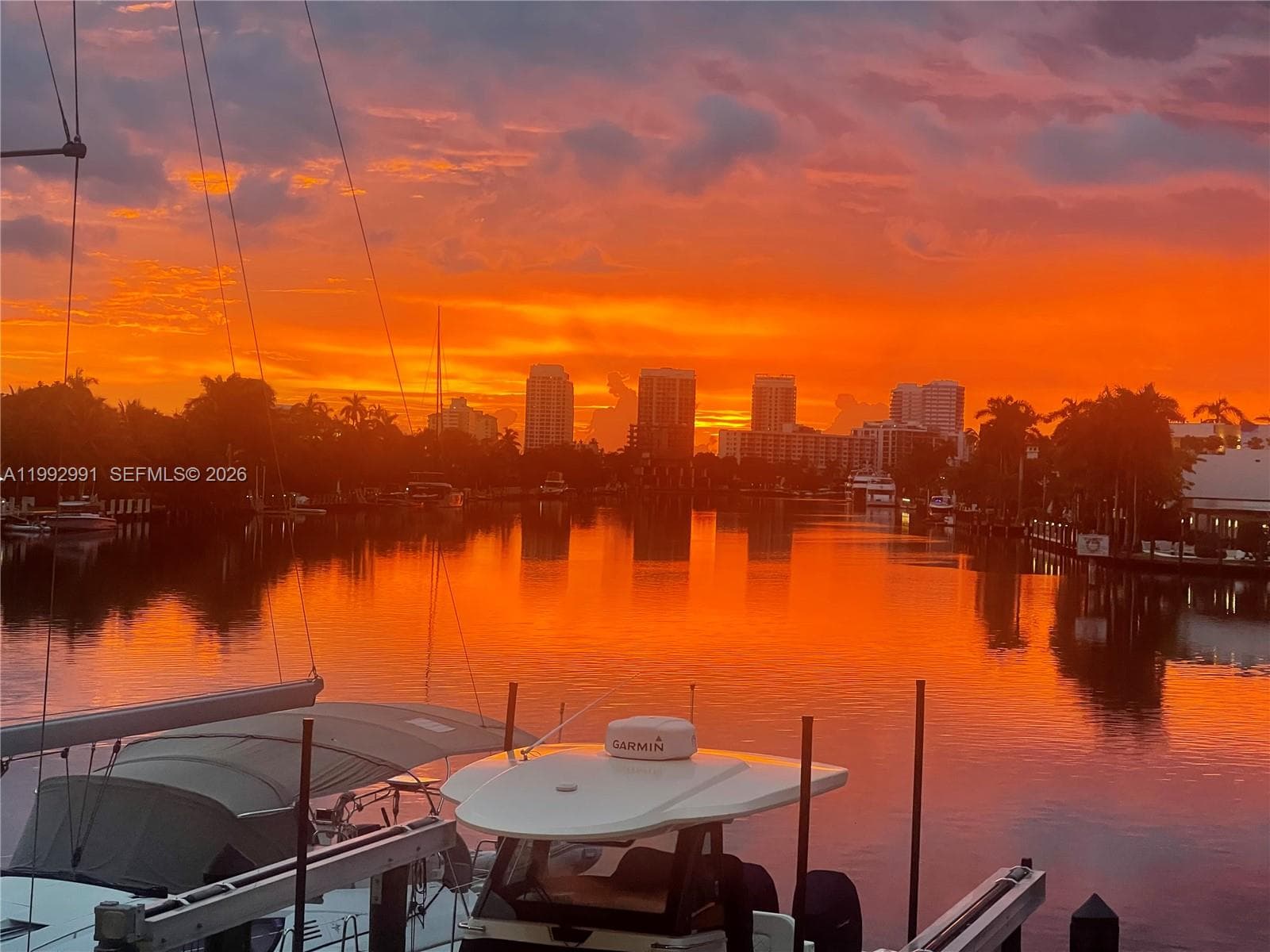 516 Hendricks Isle 2C photo 12