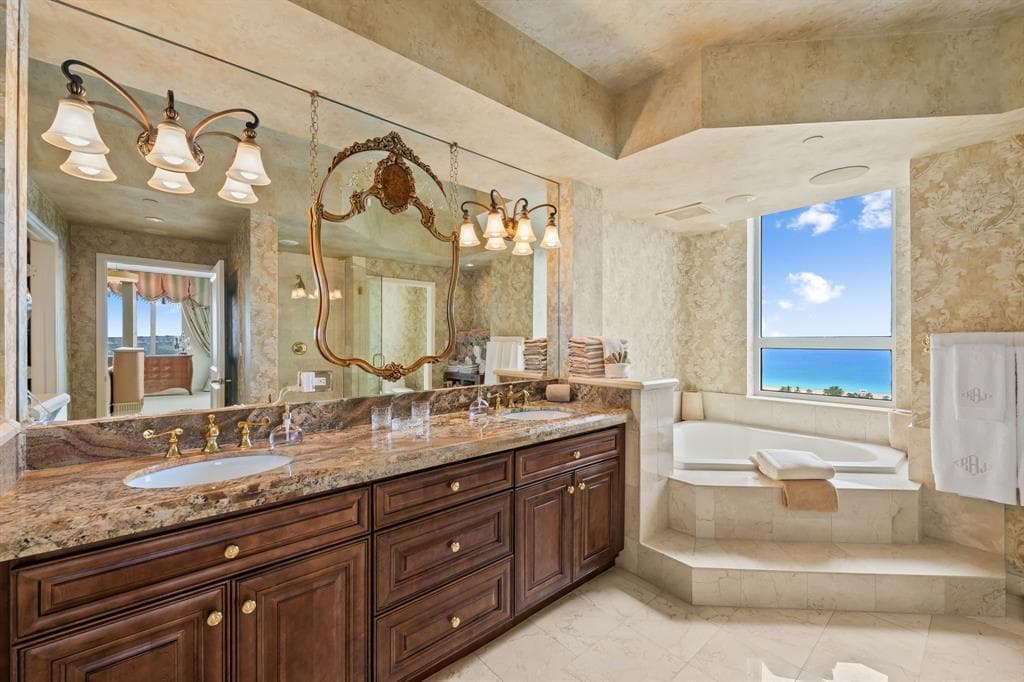 3055 Harbor Drive 1603 photo 22