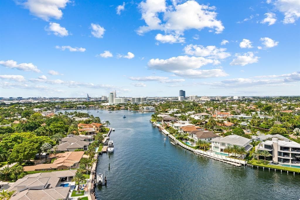 3055 Harbor Drive 1603 photo 3