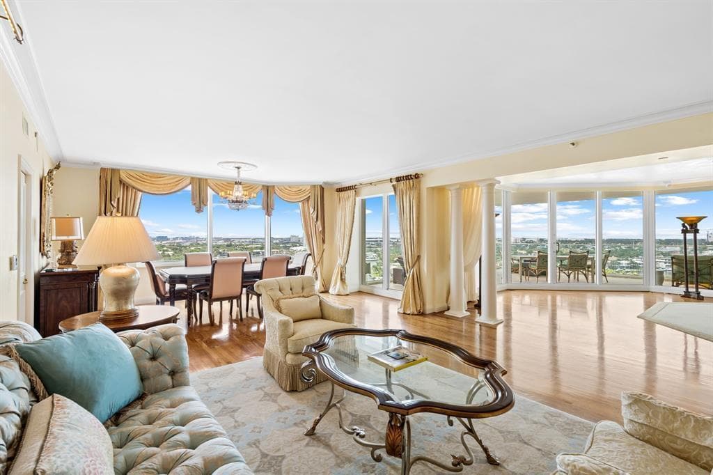 3055 Harbor Drive 1603 photo 9