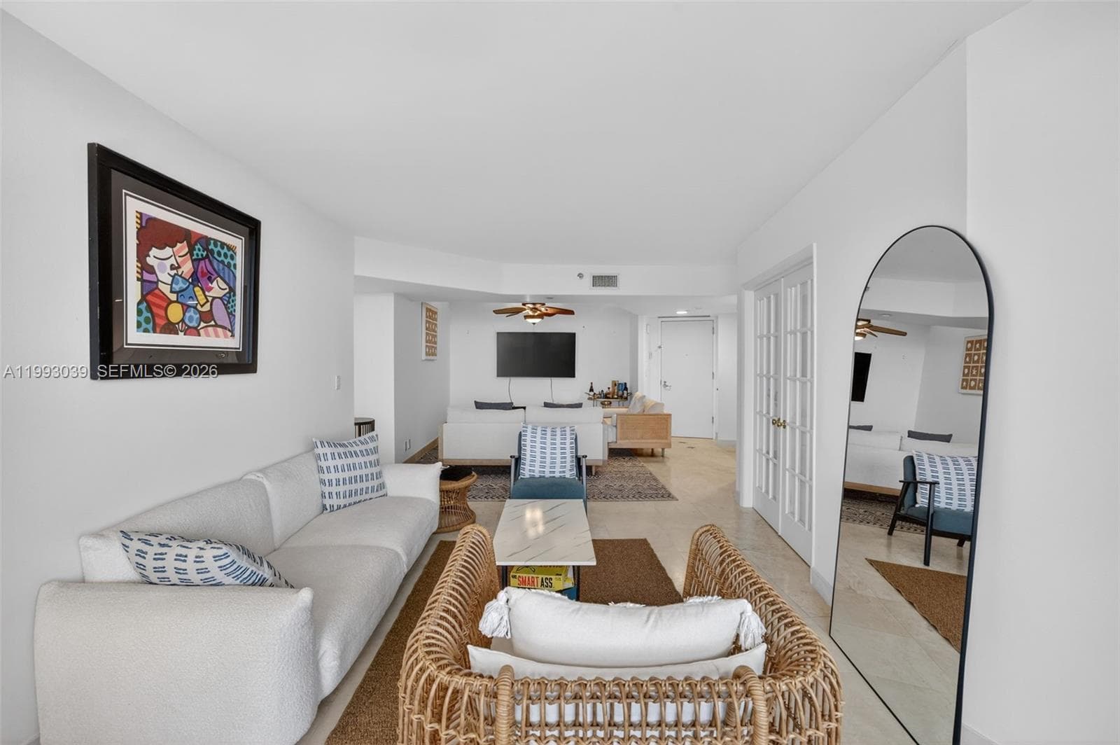 1000 Island Blvd 2105 photo 14