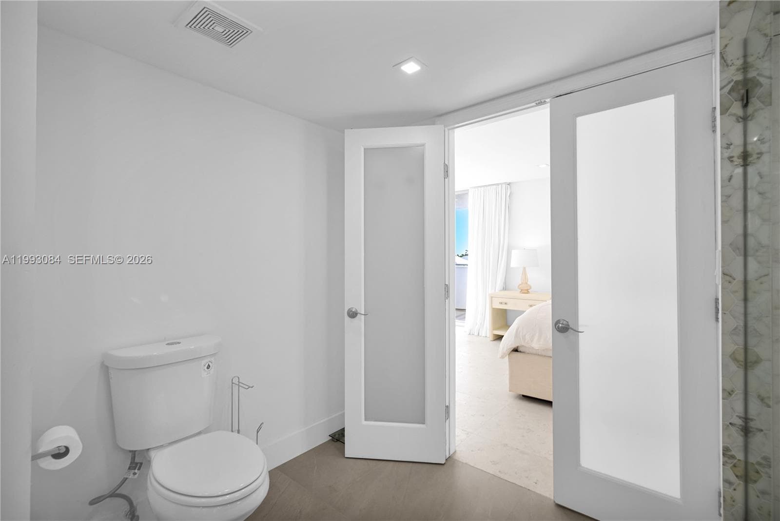 5555 Collins Ave 3N photo 24