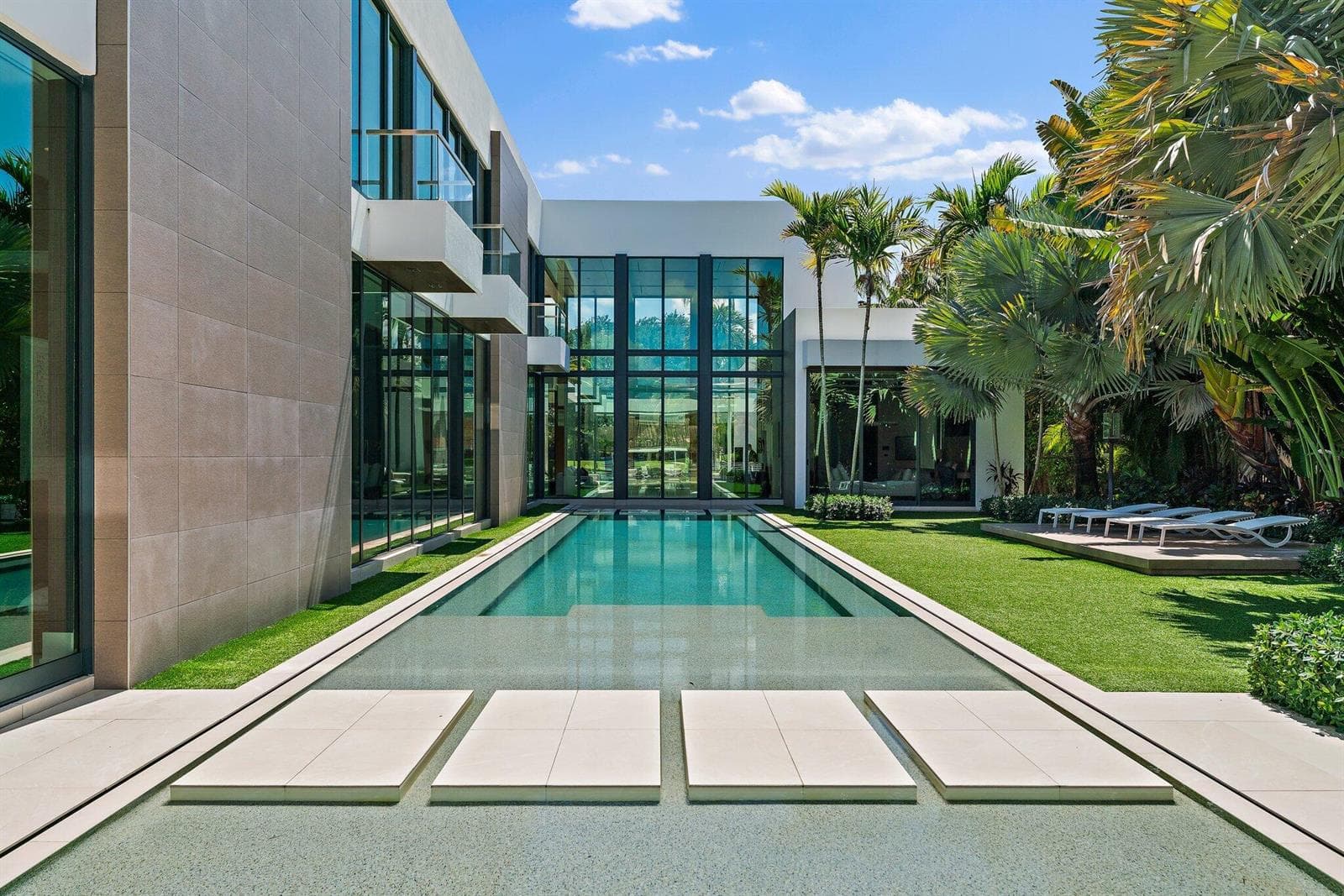 160 Spyglass Lane photo 4