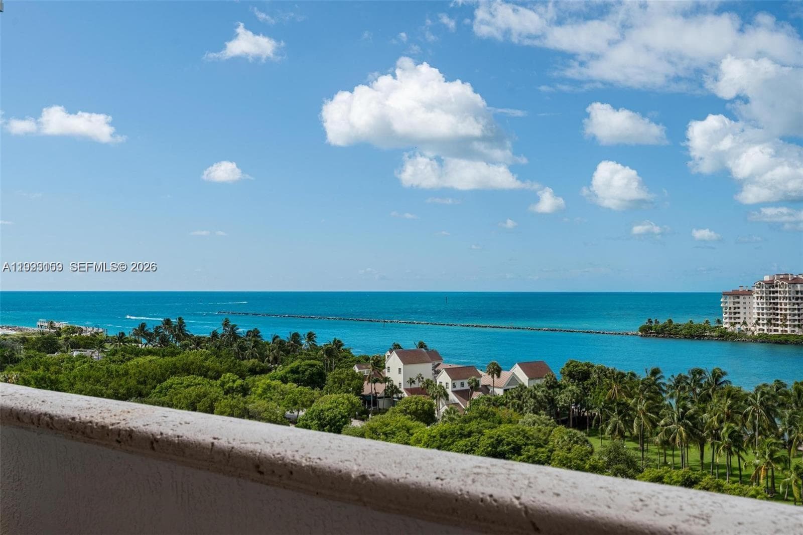 300 S Pointe Drive 801 photo 14