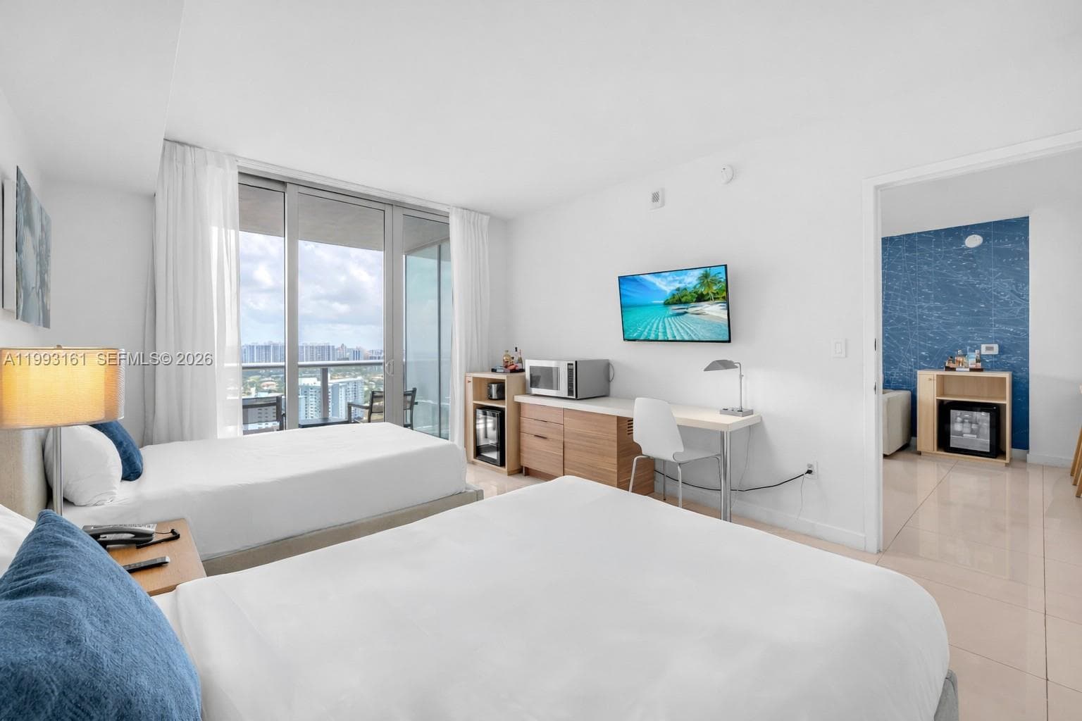 2602 Hallandale Beach Blvd R2805 photo 16