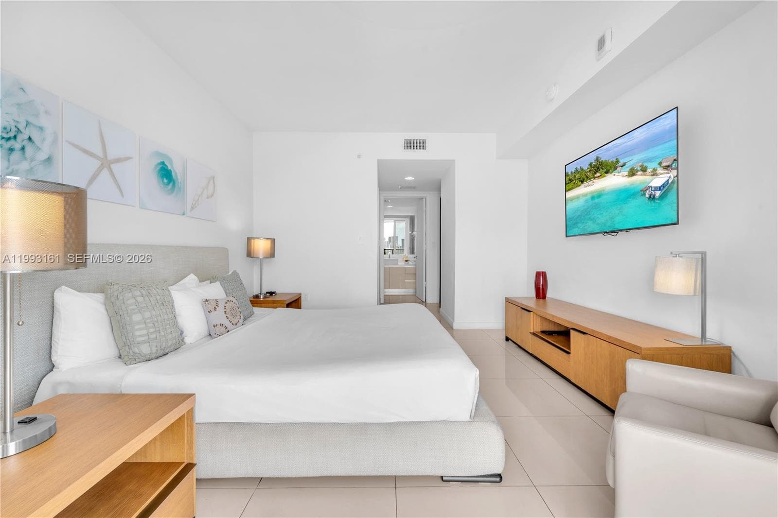 2602 Hallandale Beach Blvd R2805 photo 9
