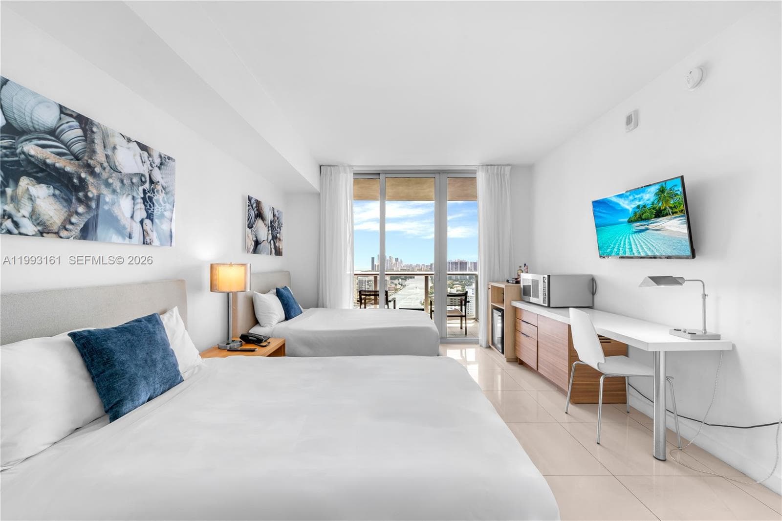 2602 Hallandale Beach Blvd R2805 photo 15
