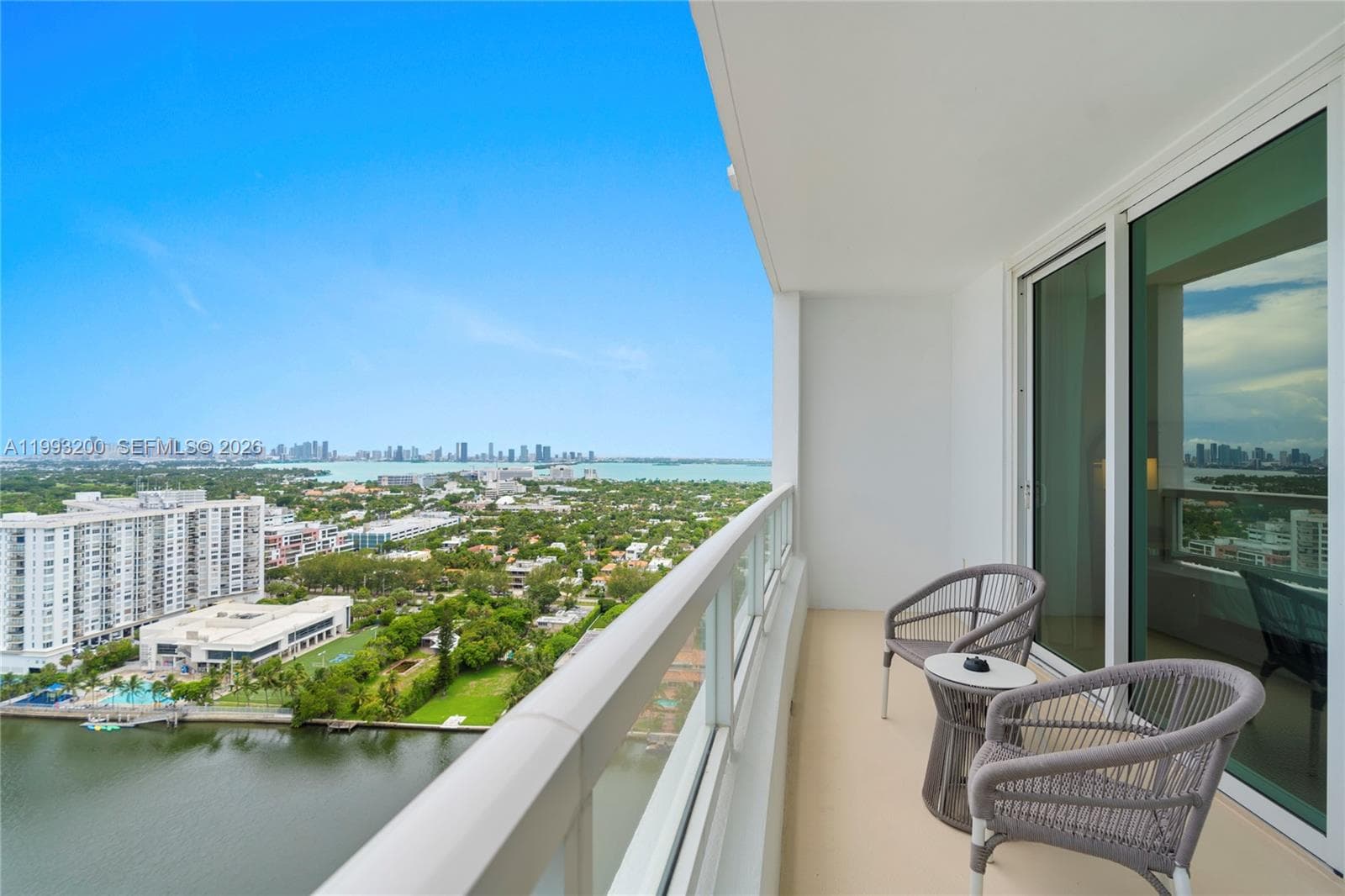 4401 Collins Ave 2612 photo 8