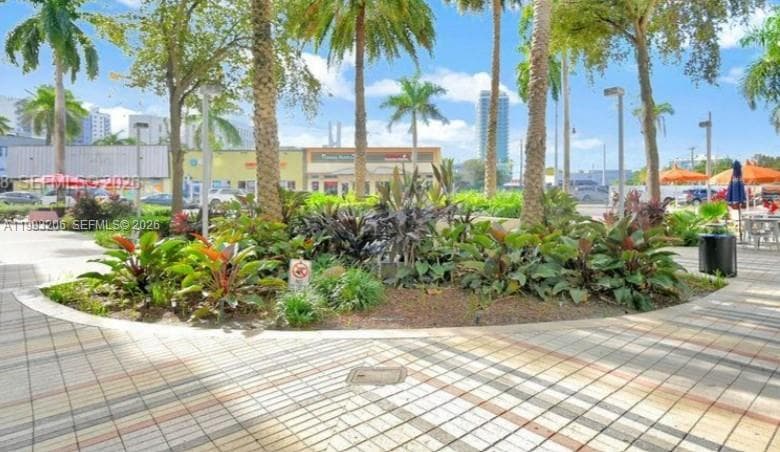 7135 Collins Ave 525 photo 18