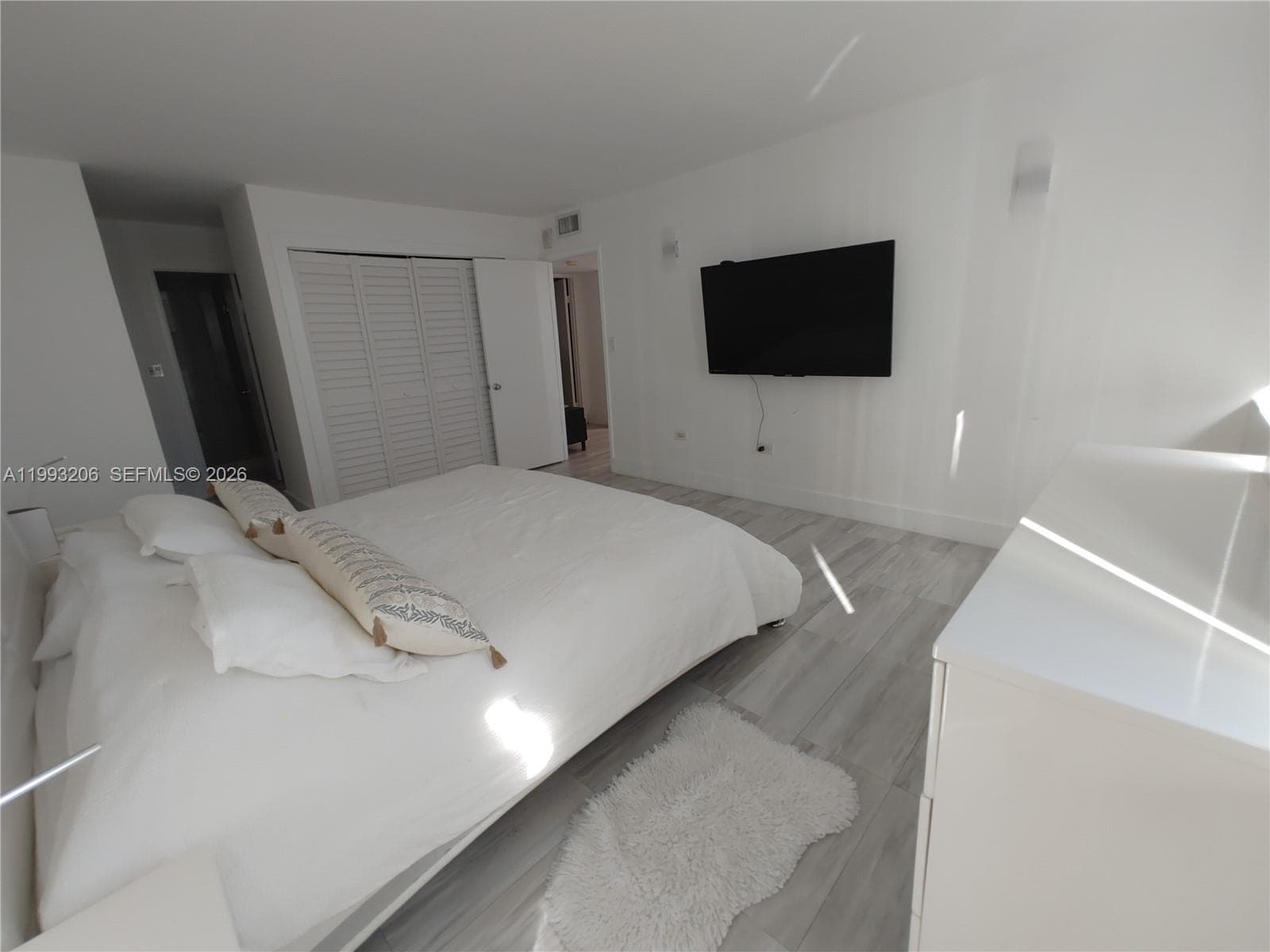 7135 Collins Ave 525 photo 15