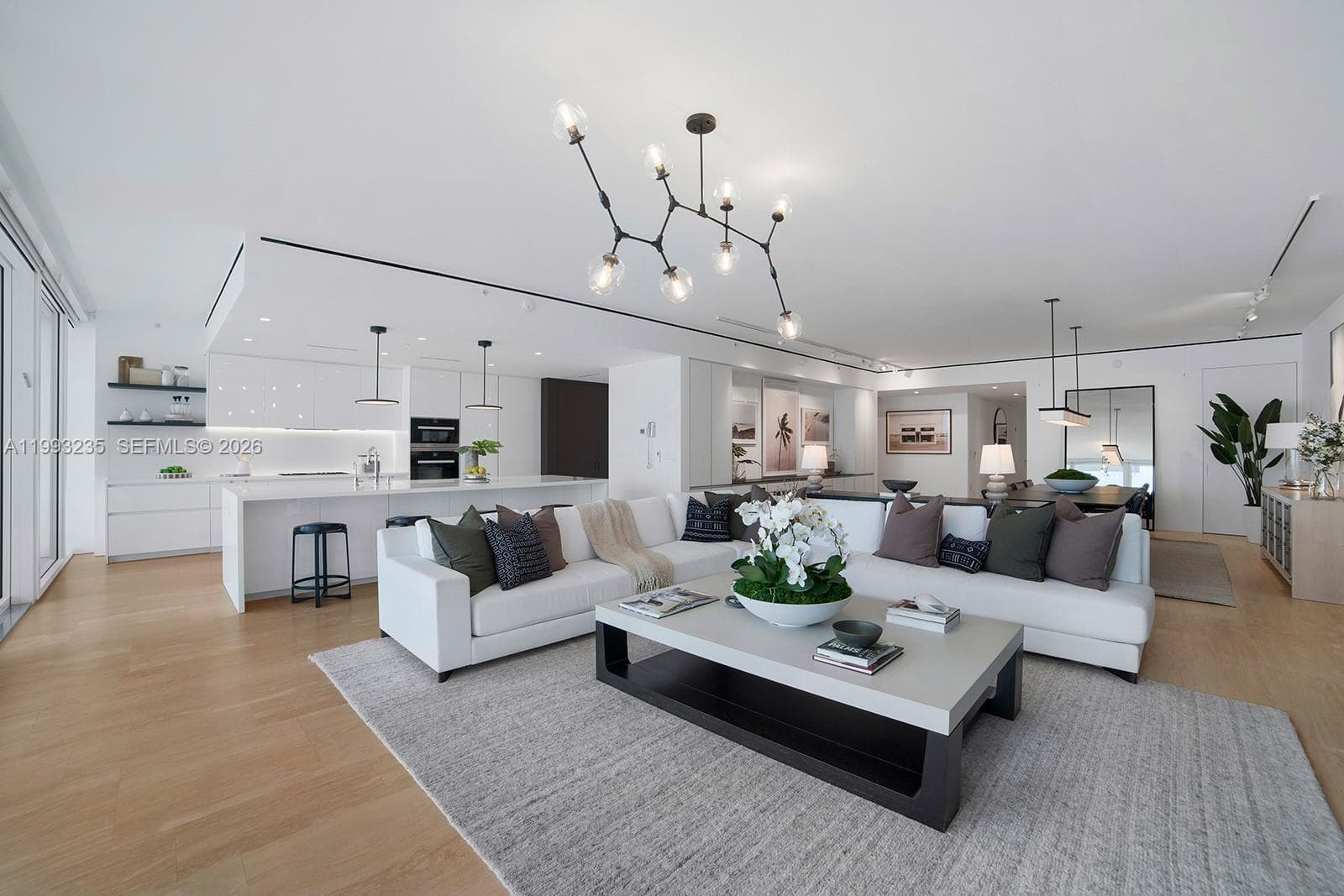 9111 Collins Ave N-717 photo 3