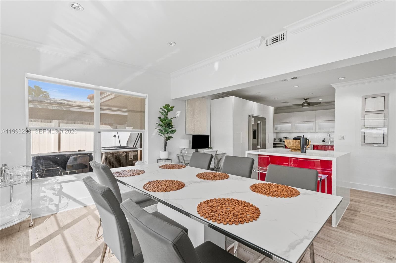 2207 16th Ave photo 17