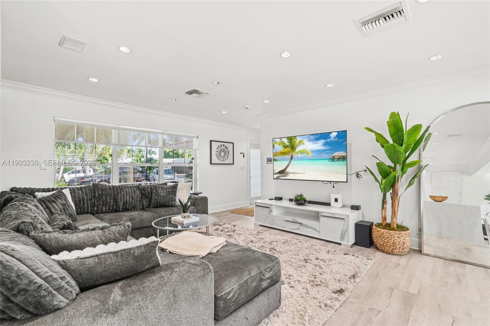 2207 16th Ave photo 9