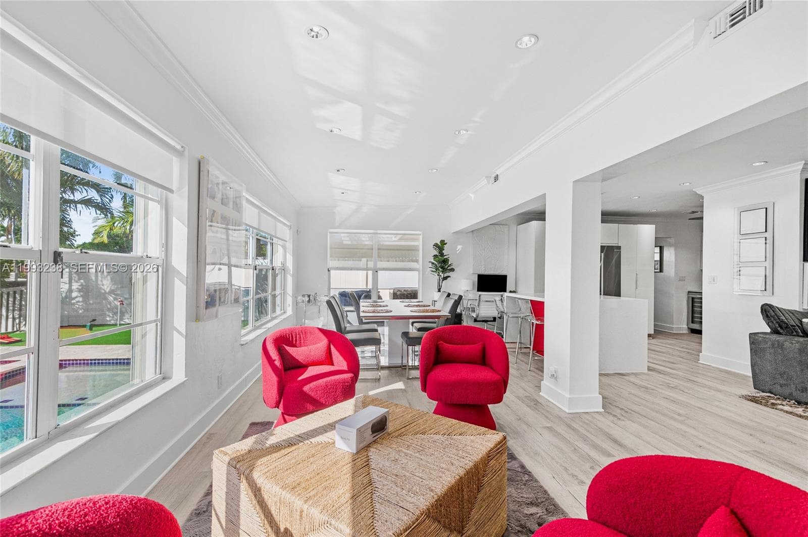 2207 16th Ave photo 11