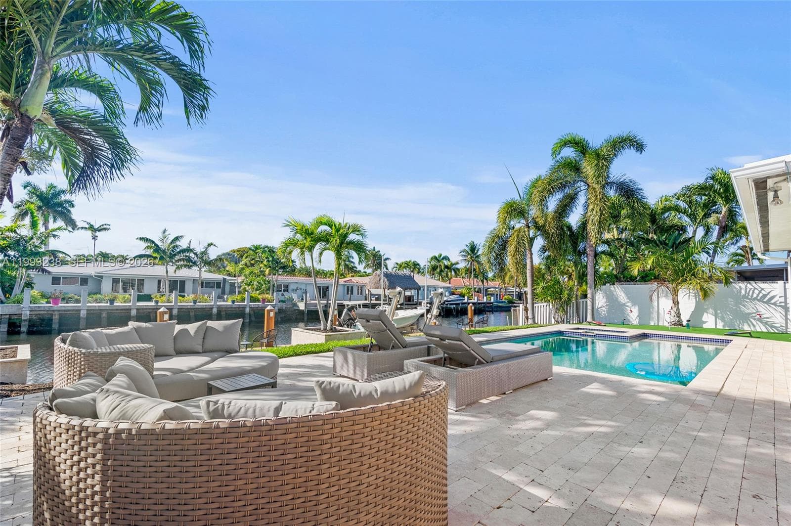 2207 16th Ave photo 21