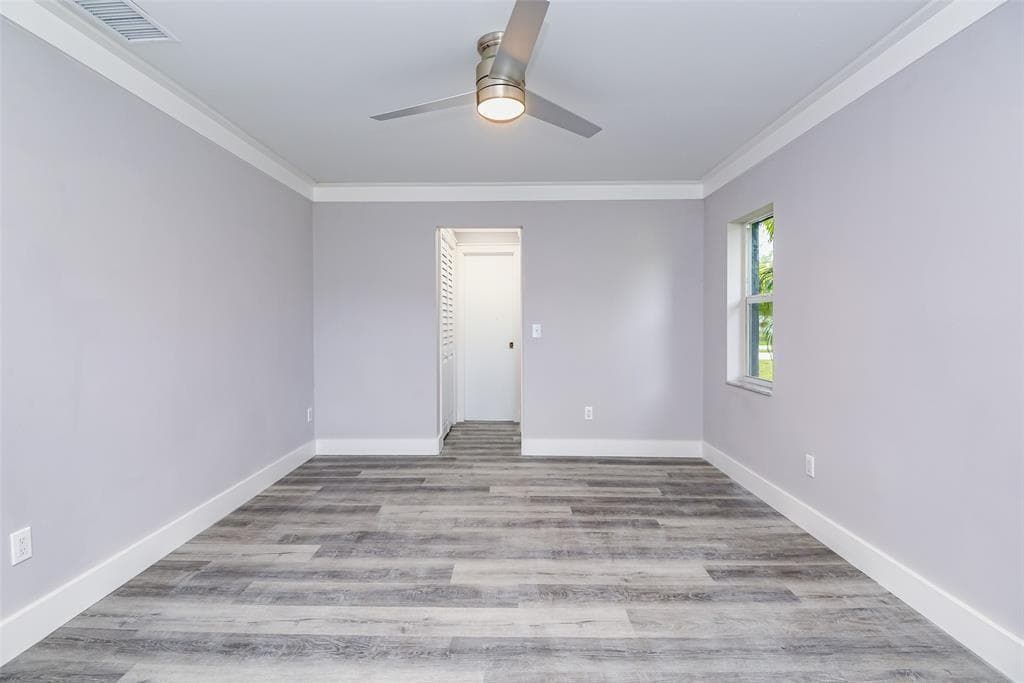 22500 Labrador Street photo 17