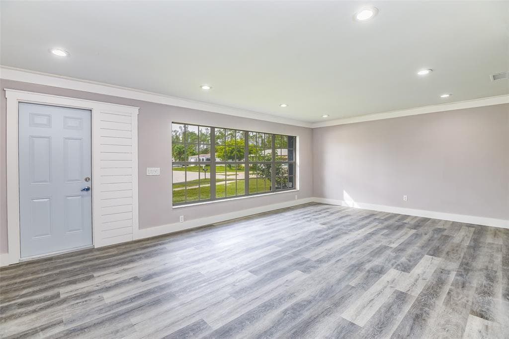 22500 Labrador Street photo 10