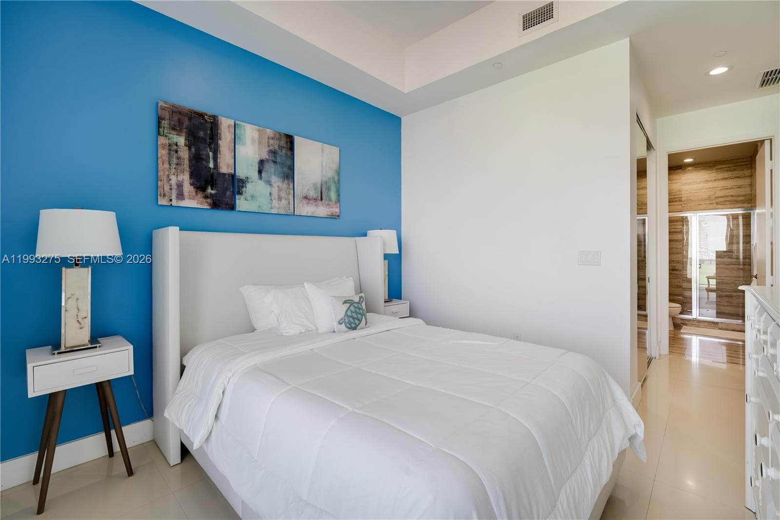 16001 Collins Ave 4102 photo 21