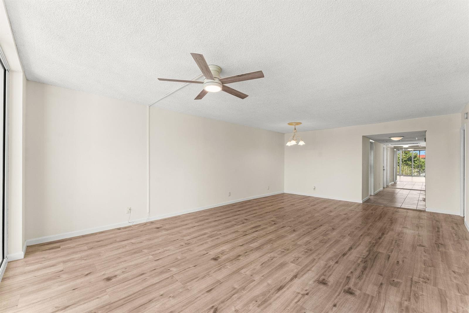 3100 NE 48th Court 415 photo 6