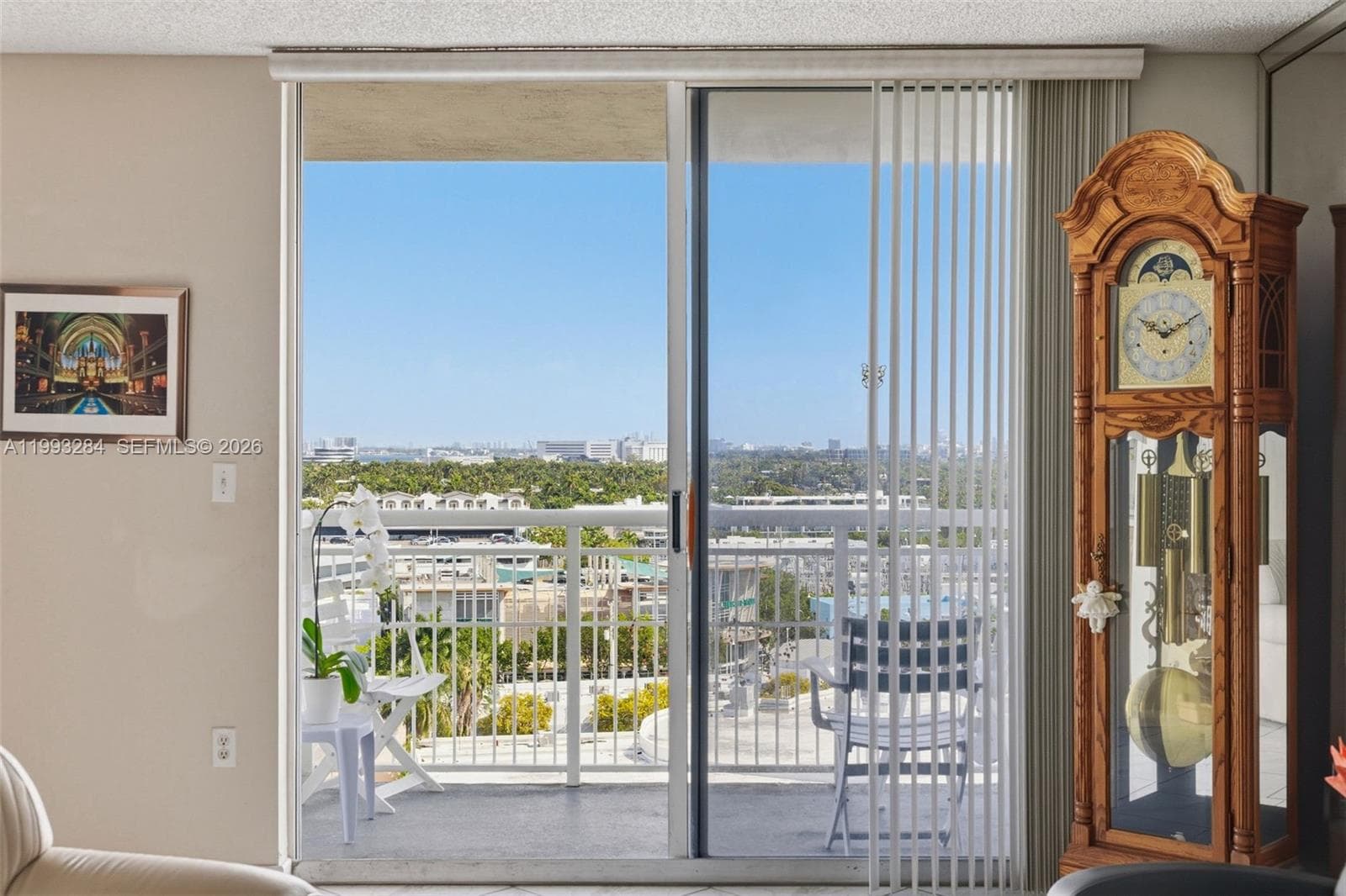 1688 West Ave 1205 photo 6