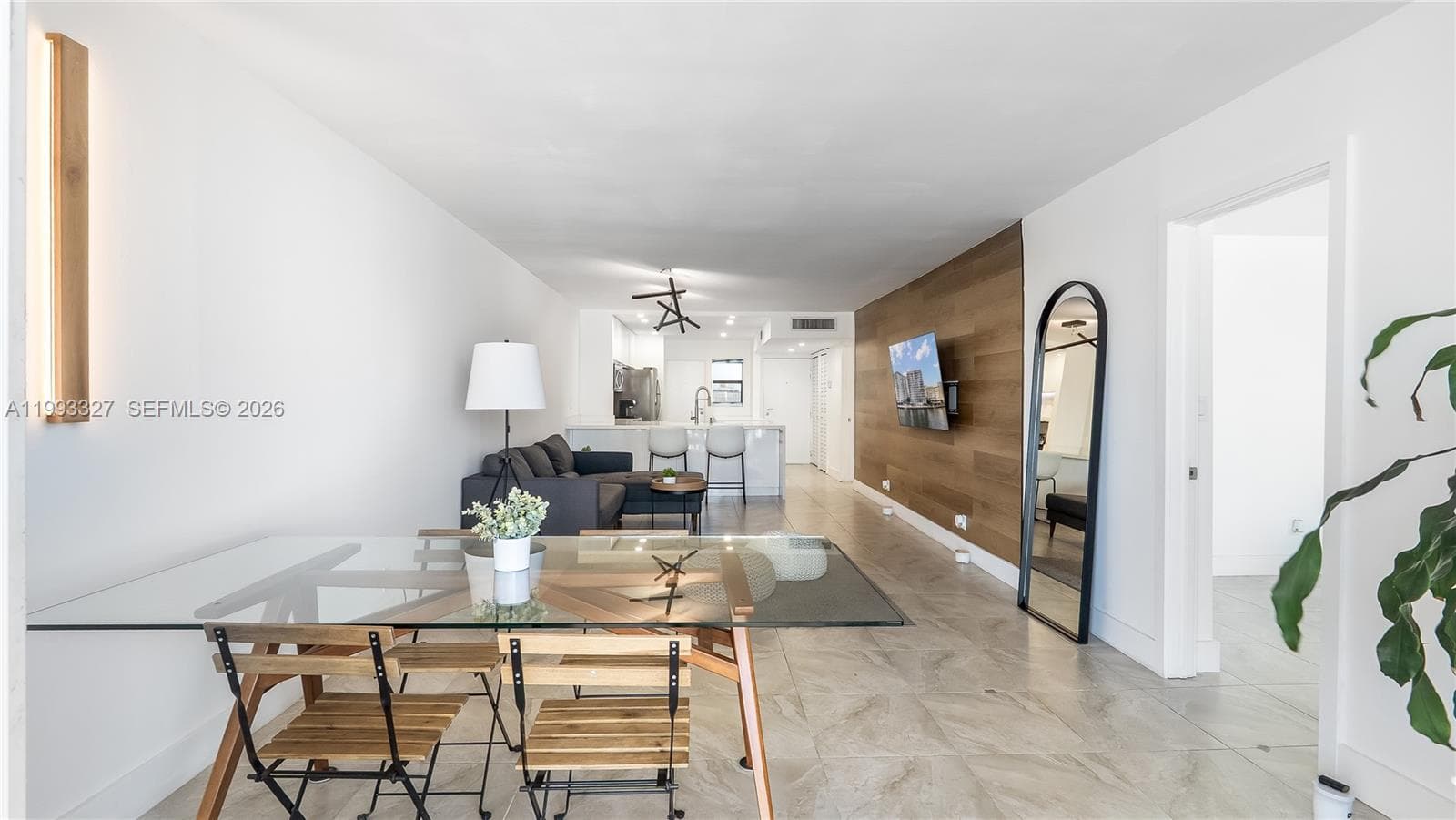 121 Golden Isles Dr 803 photo 17