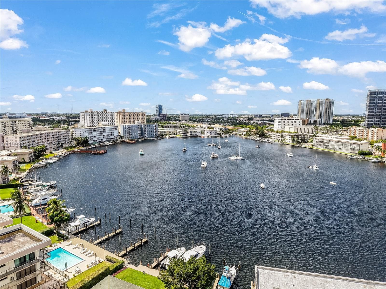 121 Golden Isles Dr 803 photo 1