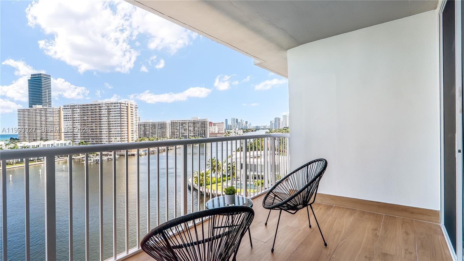 121 Golden Isles Dr 803 photo 14