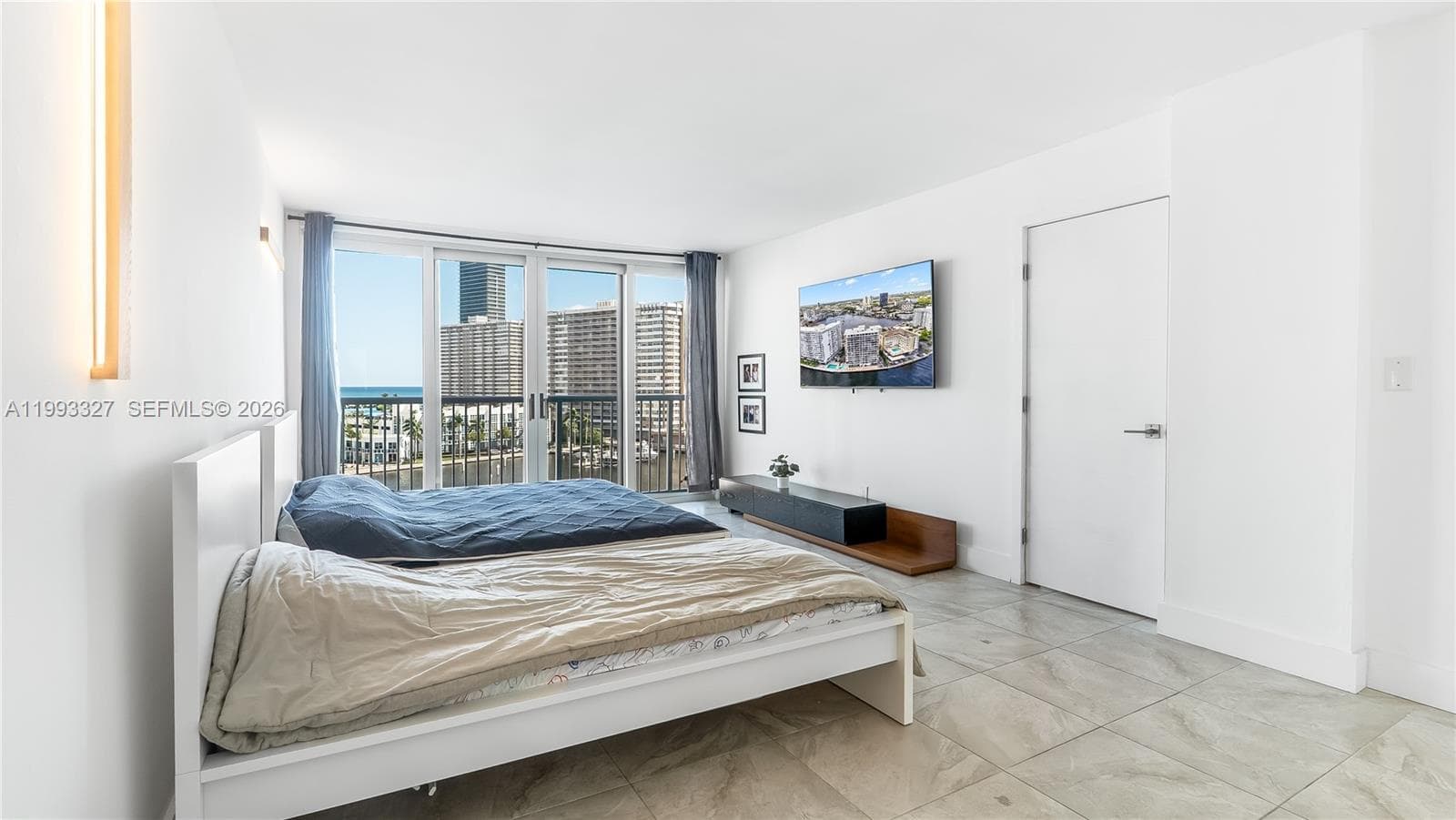 121 Golden Isles Dr 803 photo 19