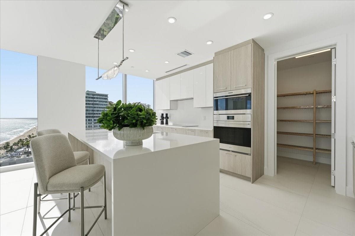 151 N Seabreeze Boulevard 1601 E photo 8