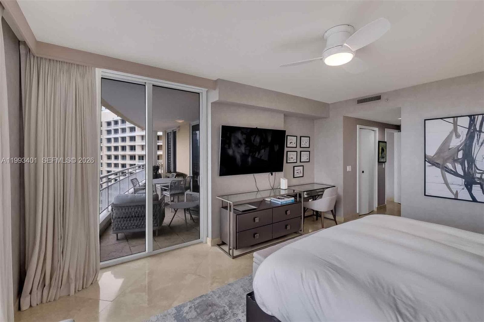 848 Brickell Key Dr 2605 photo 16