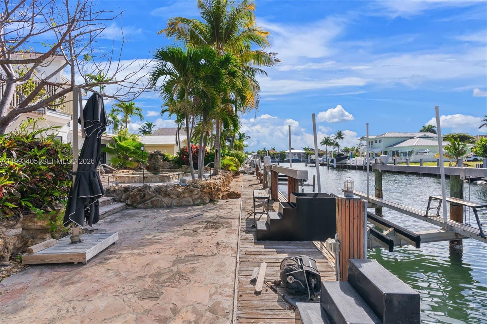 2858 33rd St photo 21