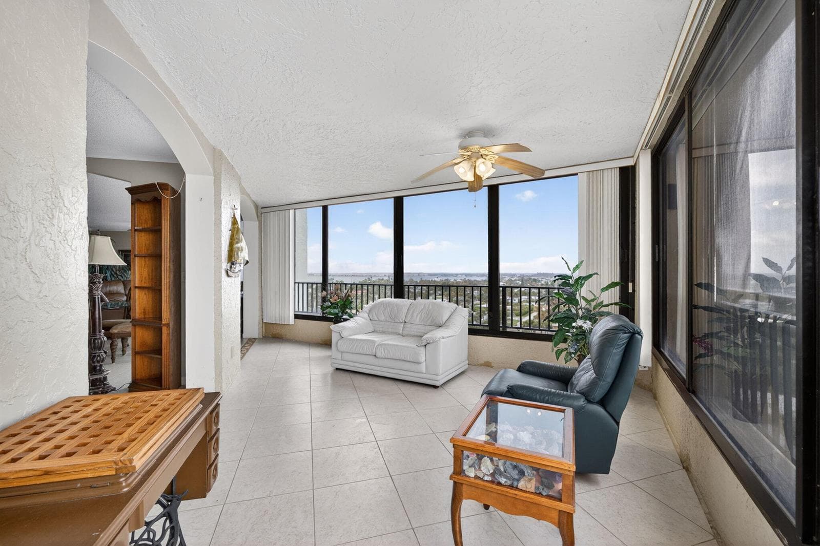 2400 S Ocean Drive 4302 photo 16