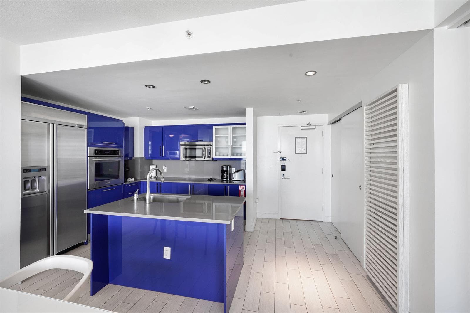 3101 Bayshore Drive photo 2