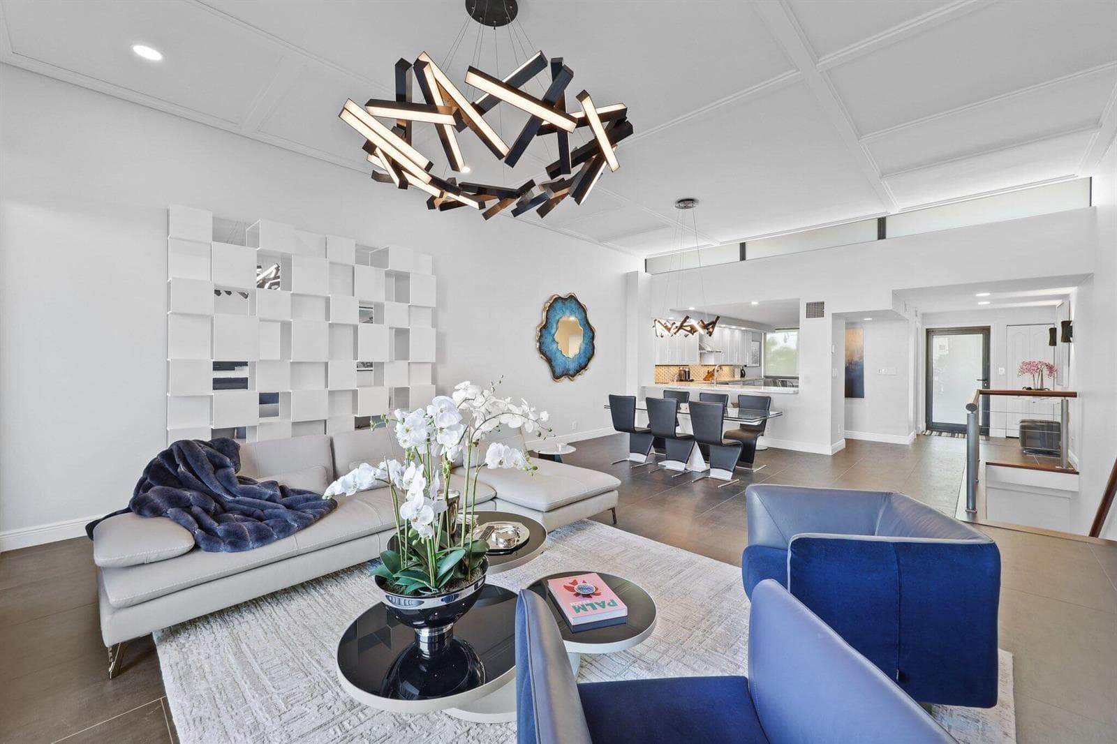 1800 S Ocean Drive 404 photo 4
