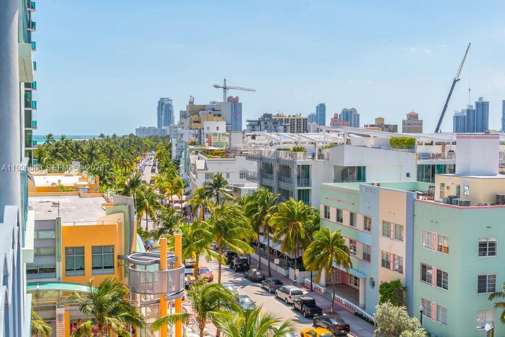 1500 Ocean Drive 609 photo 2
