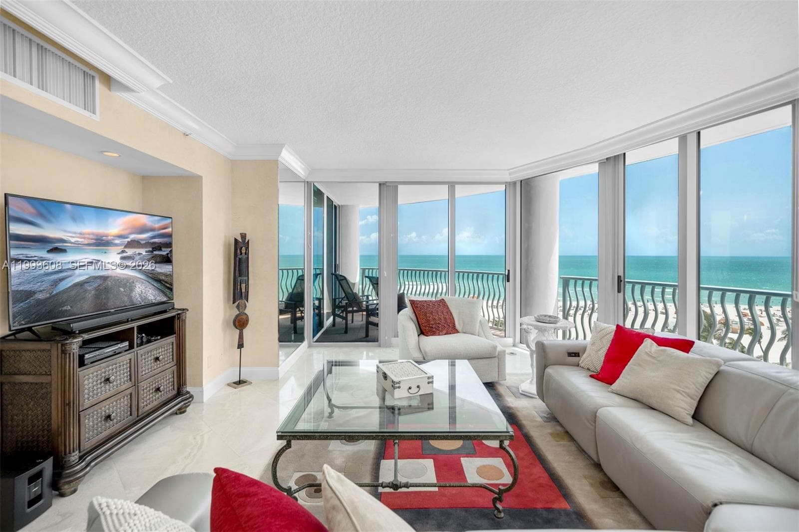 1500 Ocean Drive 702 photo 2