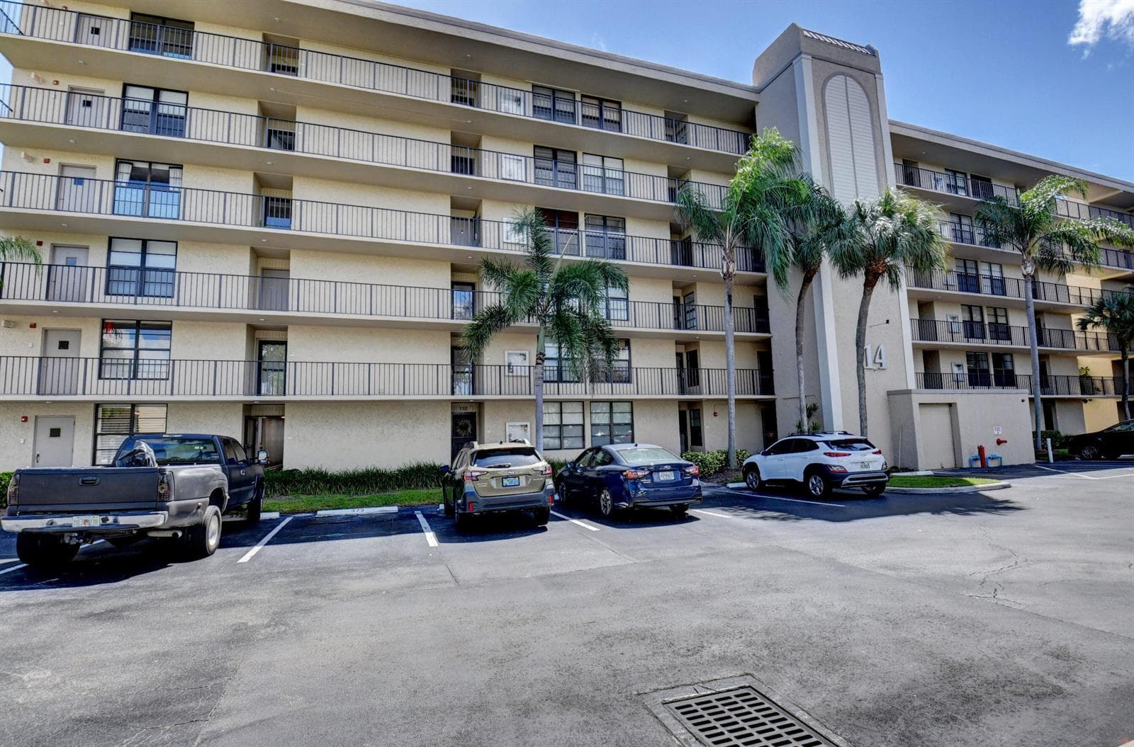 14 Royal Palm Way 2050 photo 10