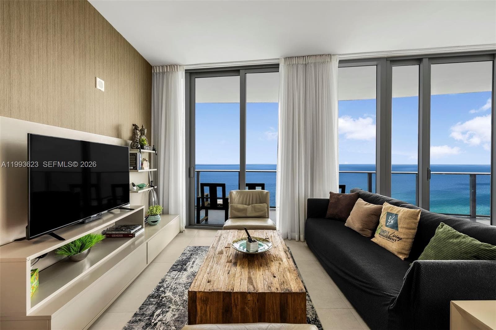 4111 Ocean Dr LPH1 photo 12