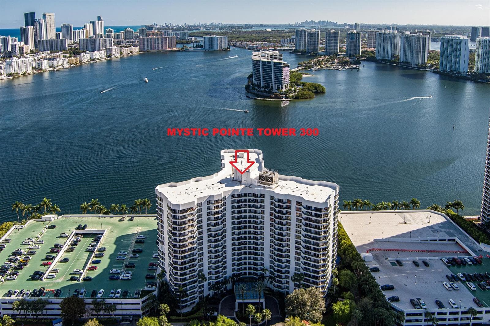 3600 Mystic Pointe Drive Ph16 photo 4