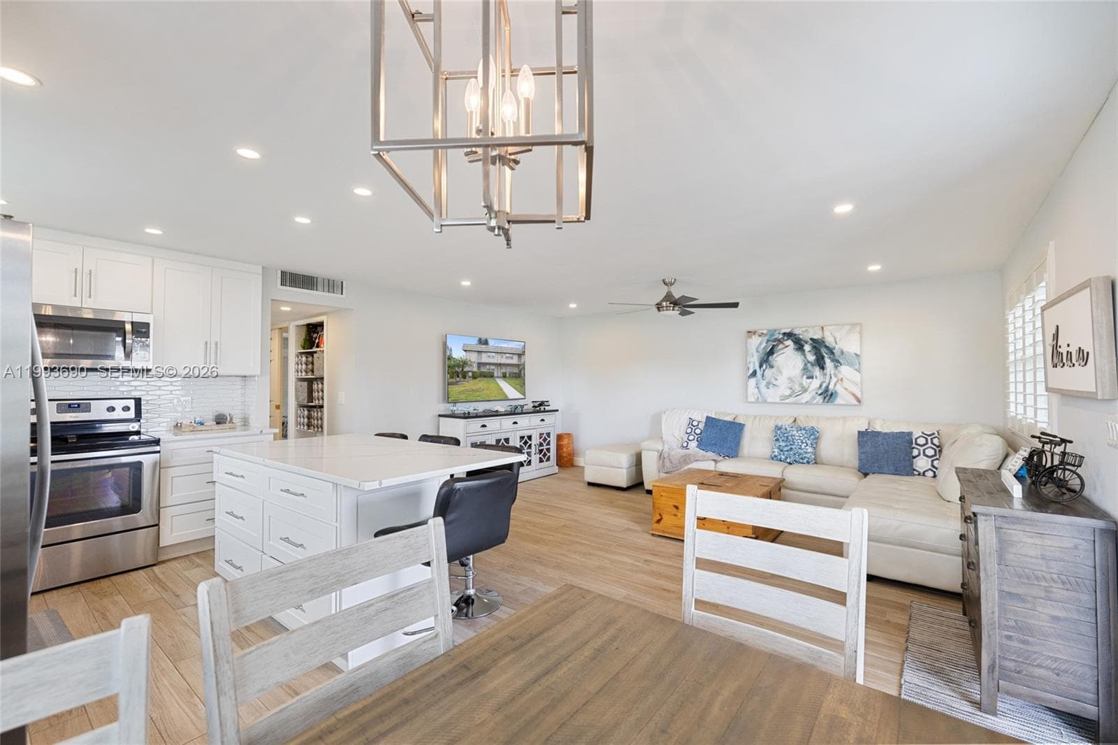 72 Monaco B 72 photo 7