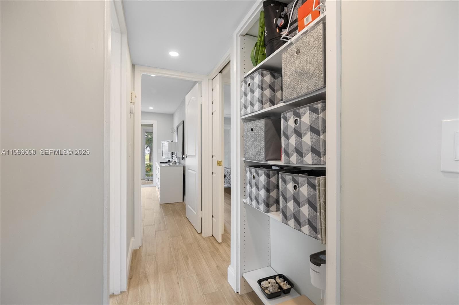 72 Monaco B 72 photo 14