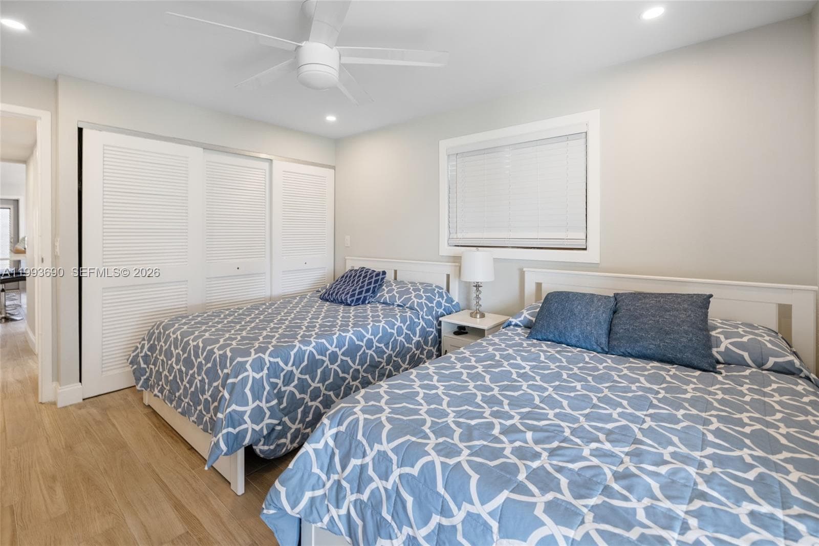 72 Monaco B 72 photo 18