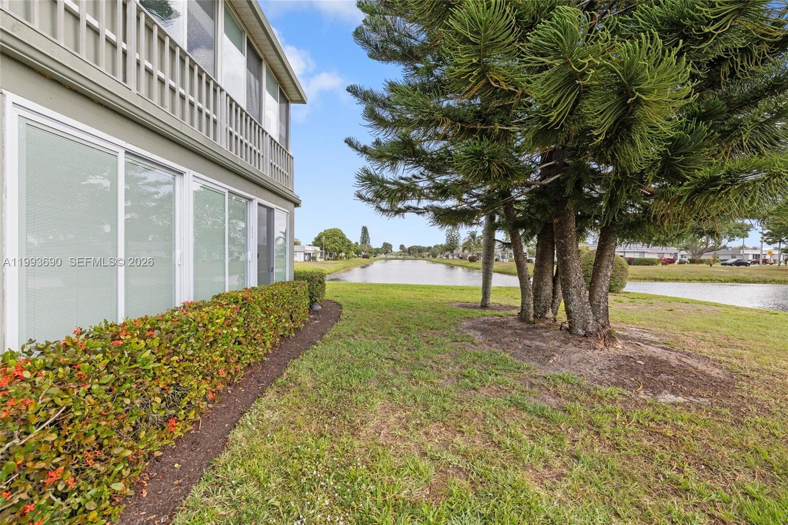 72 Monaco B 72 photo 4