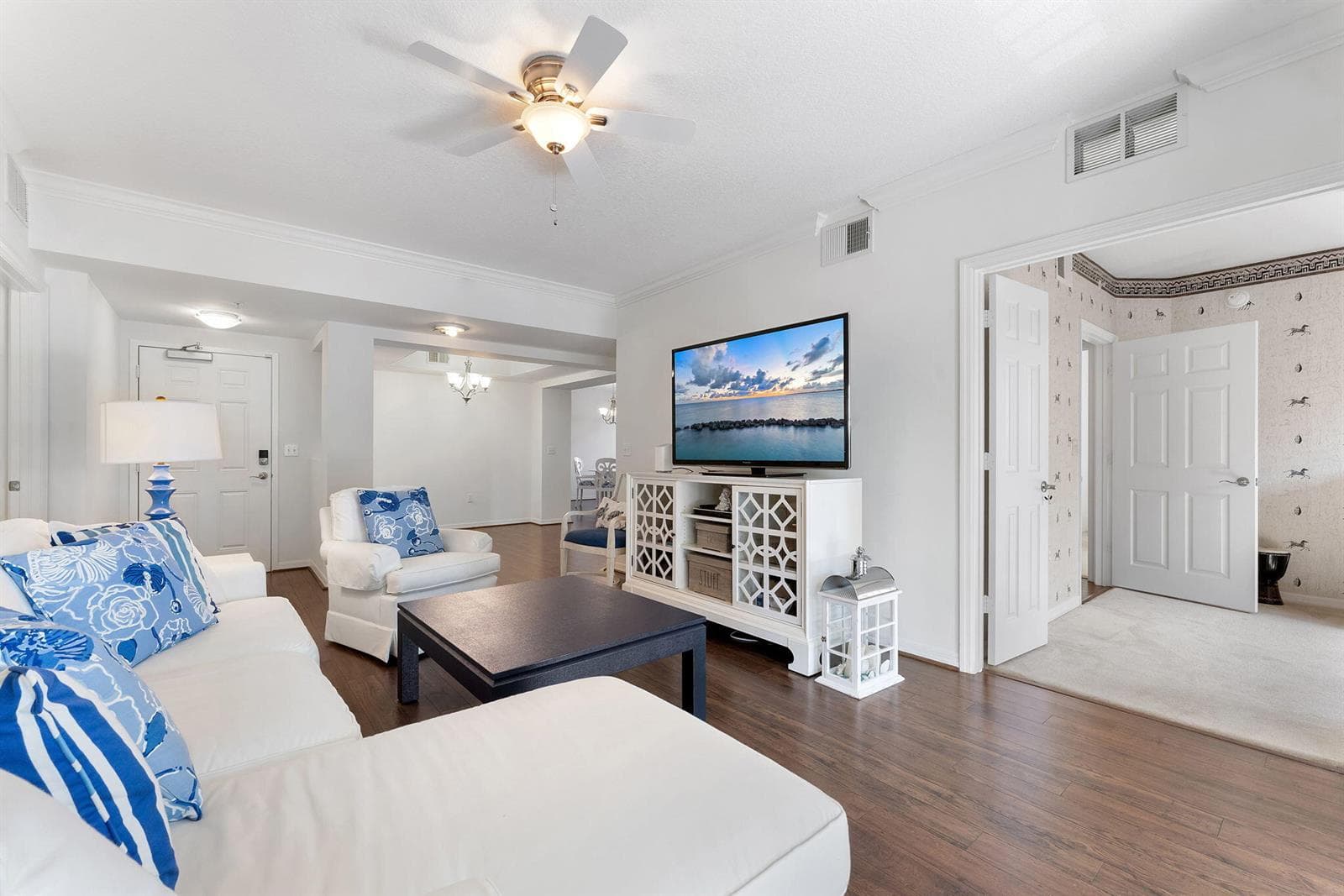 4905 Midtown Lane 2309 photo 1