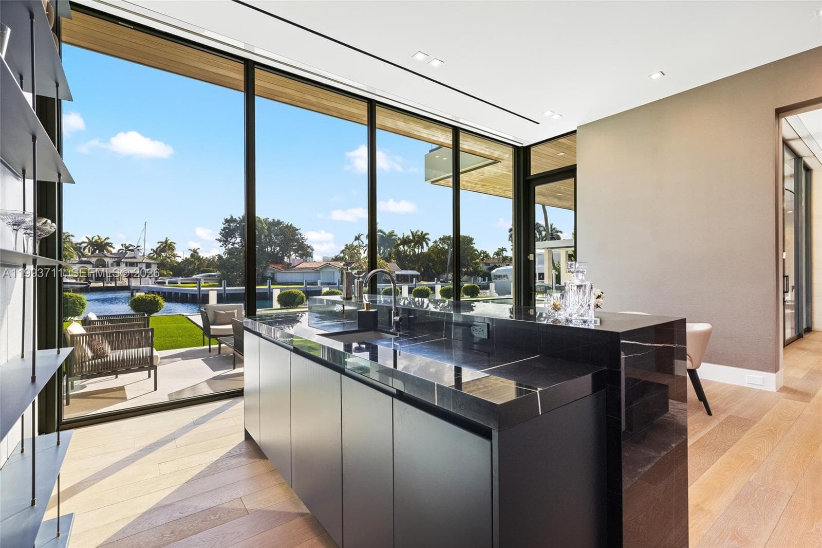 2560 Del Lago Dr photo 23