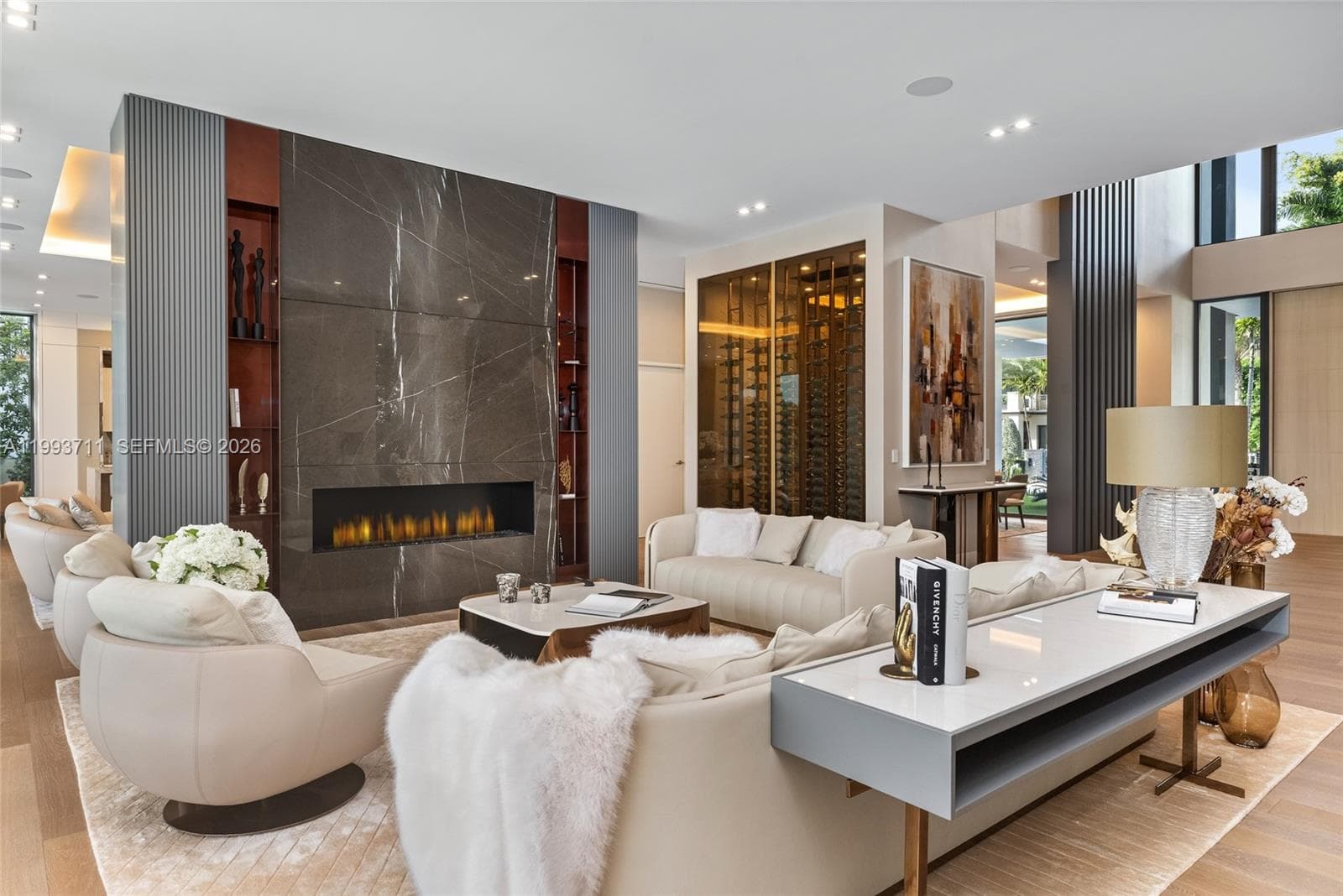 2560 Del Lago Dr photo 9