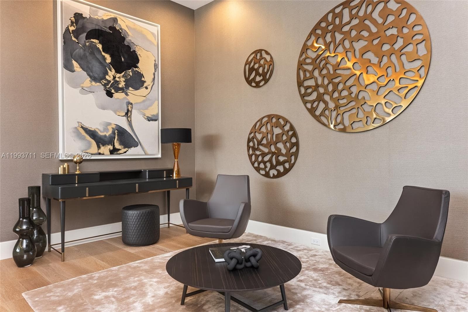 2560 Del Lago Dr photo 19